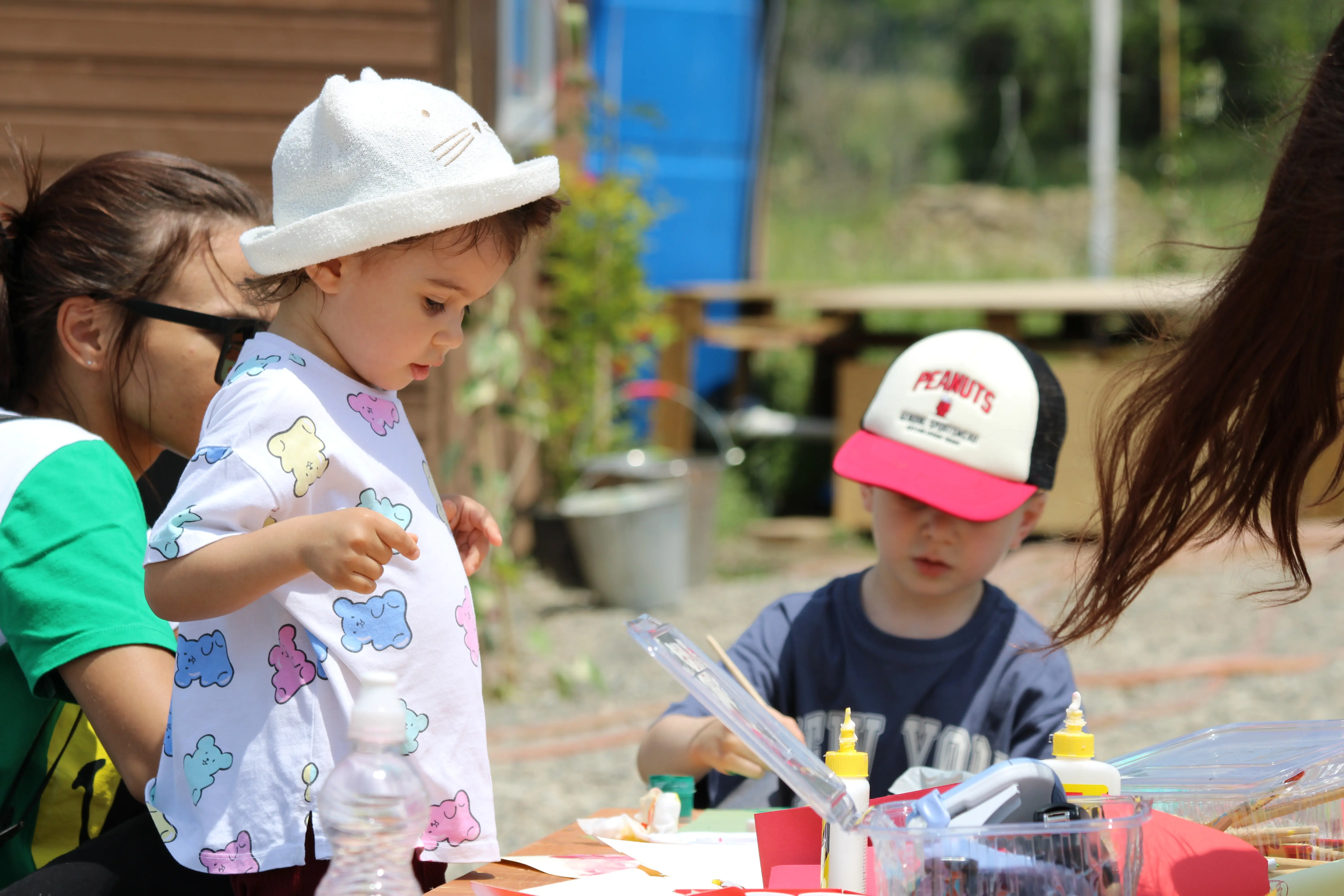 პატარები აქტიურ თამაშზე Gymnasia Jungle Gym-ში